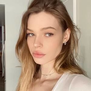 Meet your Posher, Noémie